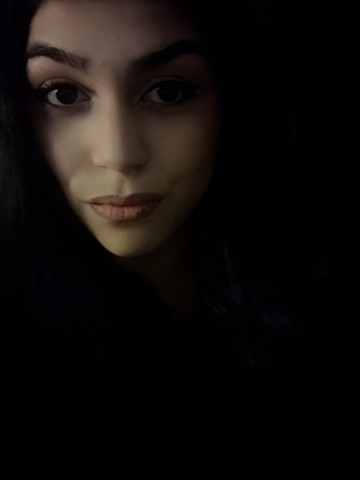 Лера привлекальеная девушка из Вологды цена от 3000 руб