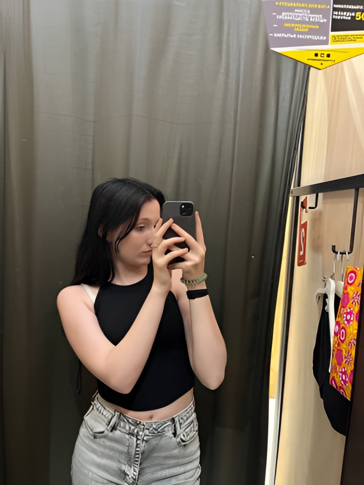 Лина привлекальеная девушка из Вологды цена от 1500 руб