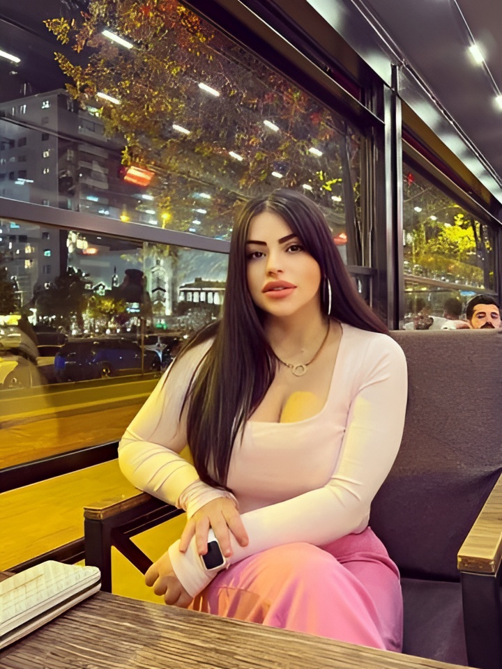 Роза привлекальеная девушка из Вологды цена от 1500 руб