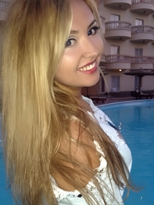 Елизавета привлекательная девушка из Вологды цена от 2500 руб