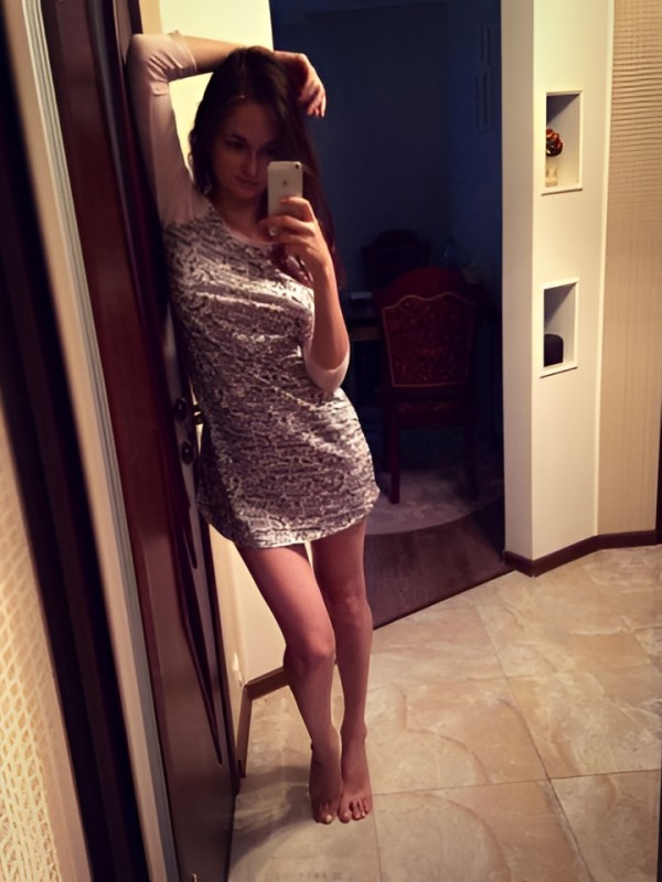 Эвелина привлекательная девушка из Вологды цена от 2000 руб