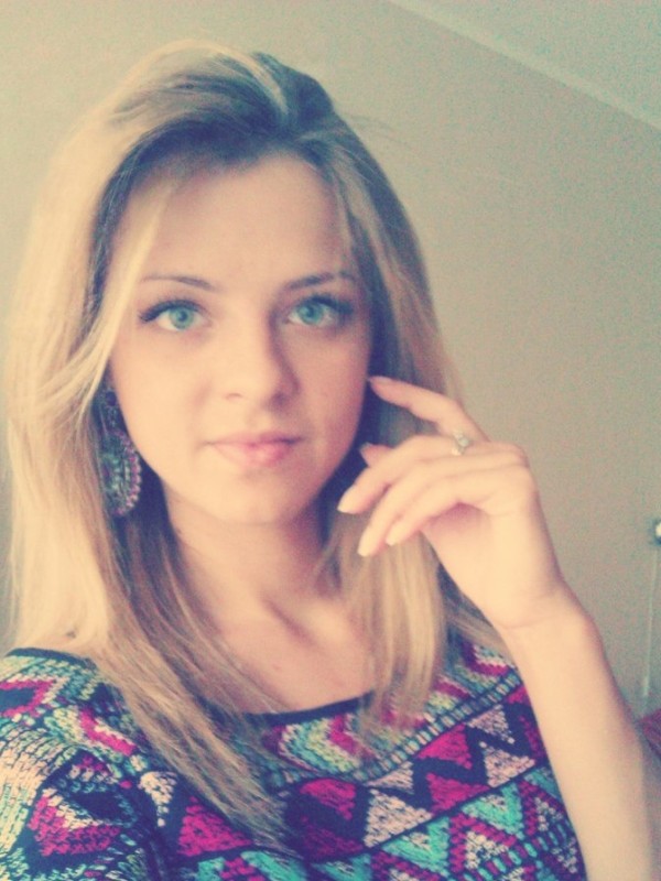 Настюша привлекательная девушка из Вологды цена от 3000 руб