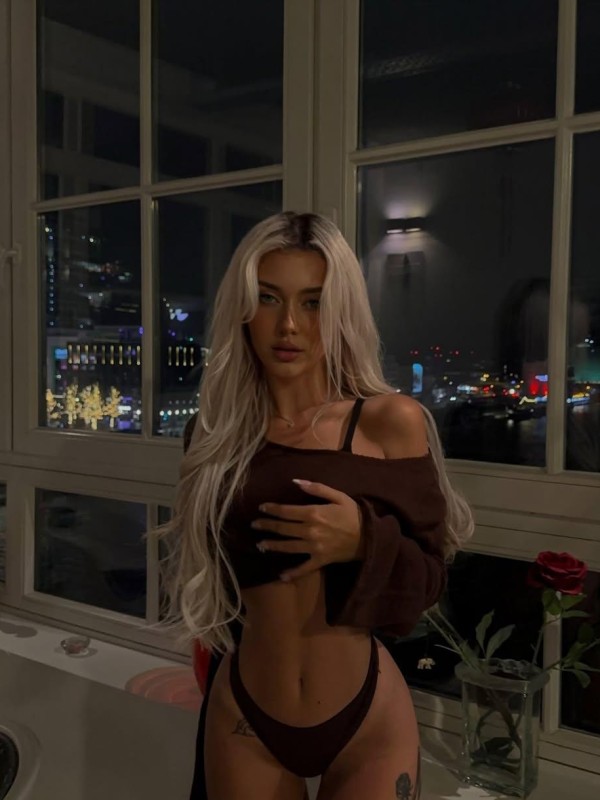 Лия привлекательная девушка из Вологды цена от 6000 руб