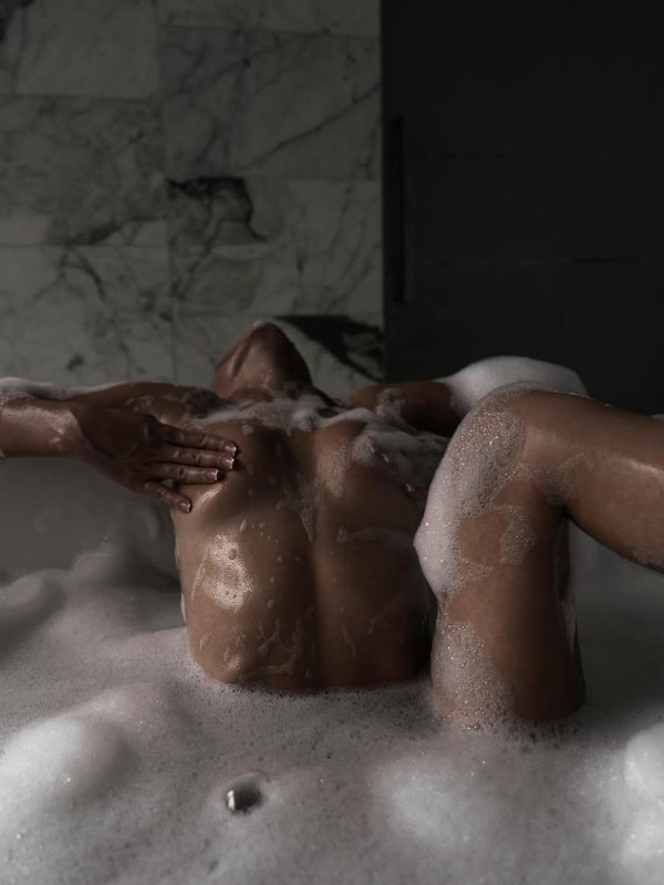 Саша привлекательная девушка из Вологды цена от 7000 руб